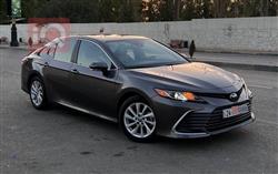 تۆیۆتا کامری